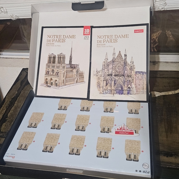 NEW 3D Puzzle of Notre Dame de Paris 293 pieces - Picture 2 of 5
